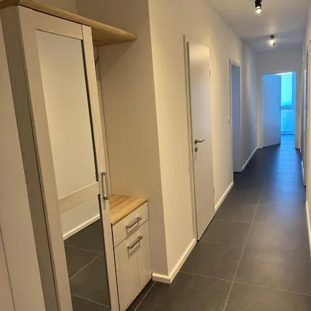 Appartamento Grosse Fuer Bis Zu 8 Personen